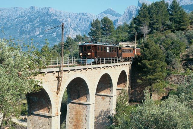 Train of Sóller